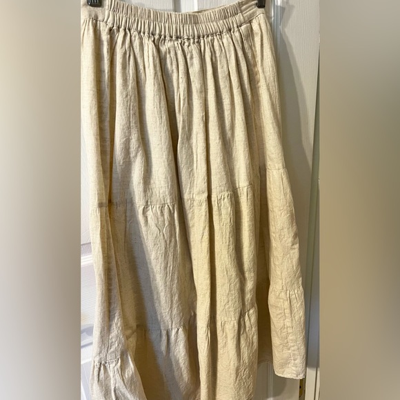 Linen Maxi Skirt with Embroidered Red Flowers; Beige/Cream; Small - Picture 3 of 5